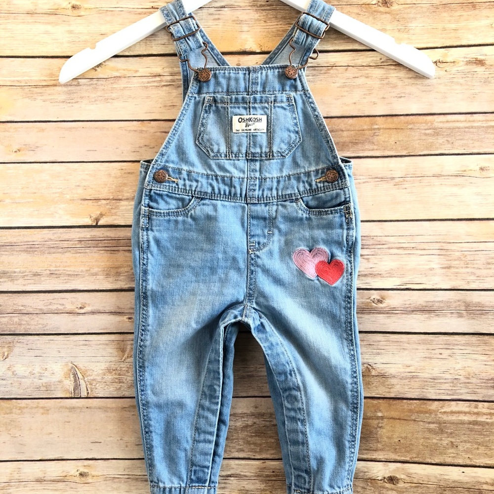 OshKosh B’gosh Baby Heart Overalls Size 9 Months